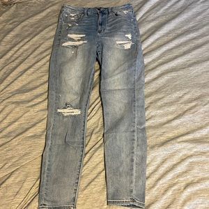 American Eagle High Rise Jeans
